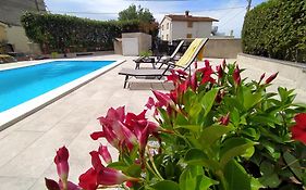 Sea view apartmant Nona,2+2, Liznjan, Croatia