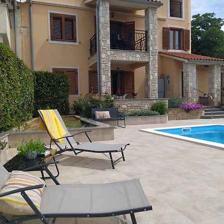 Villa Krasa Sea View Apartmants With Pool Ližnjan Zewnętrze zdjęcie
