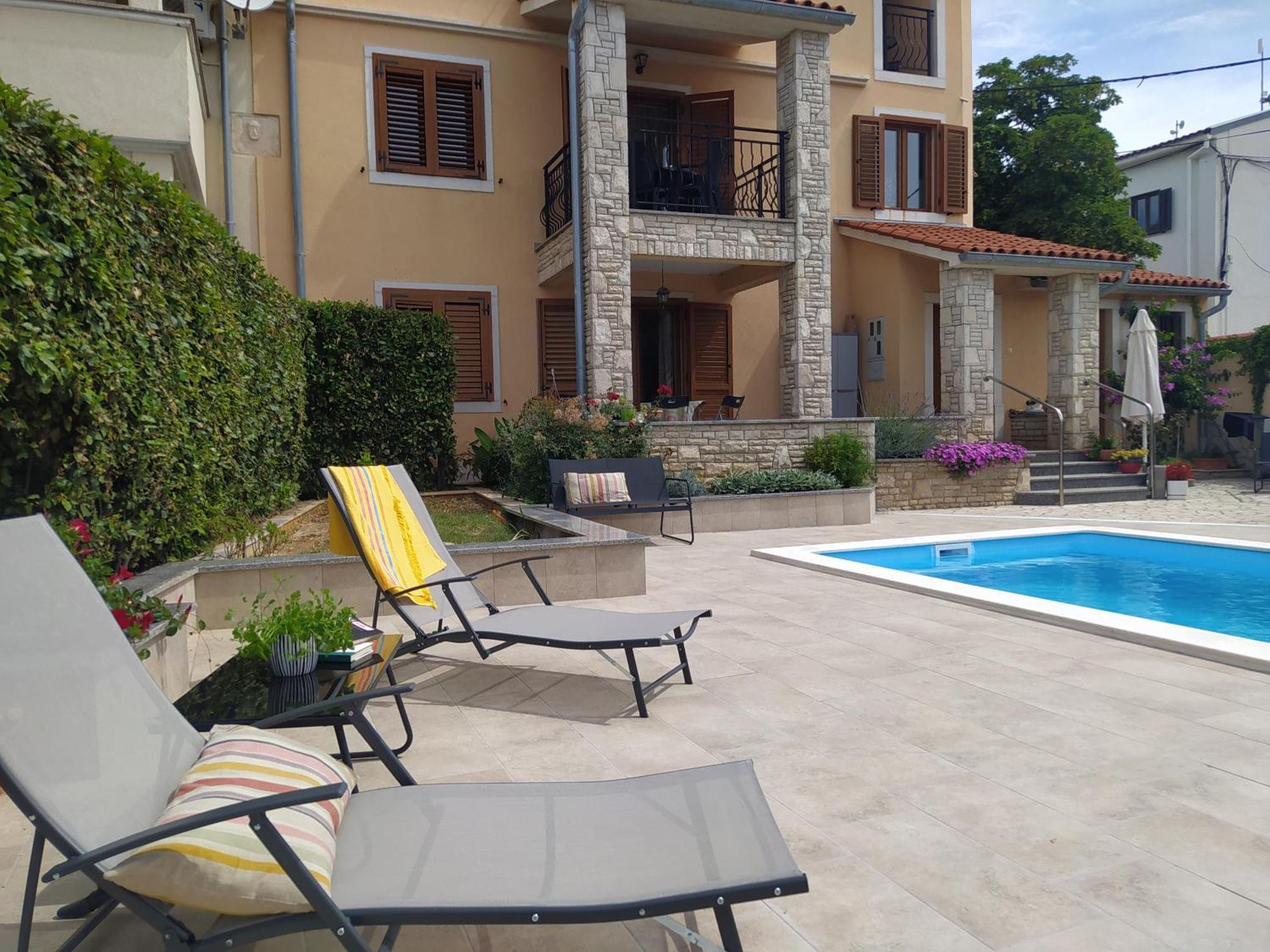 Villa Krasa Sea View Apartmants With Pool Ližnjan Zewnętrze zdjęcie