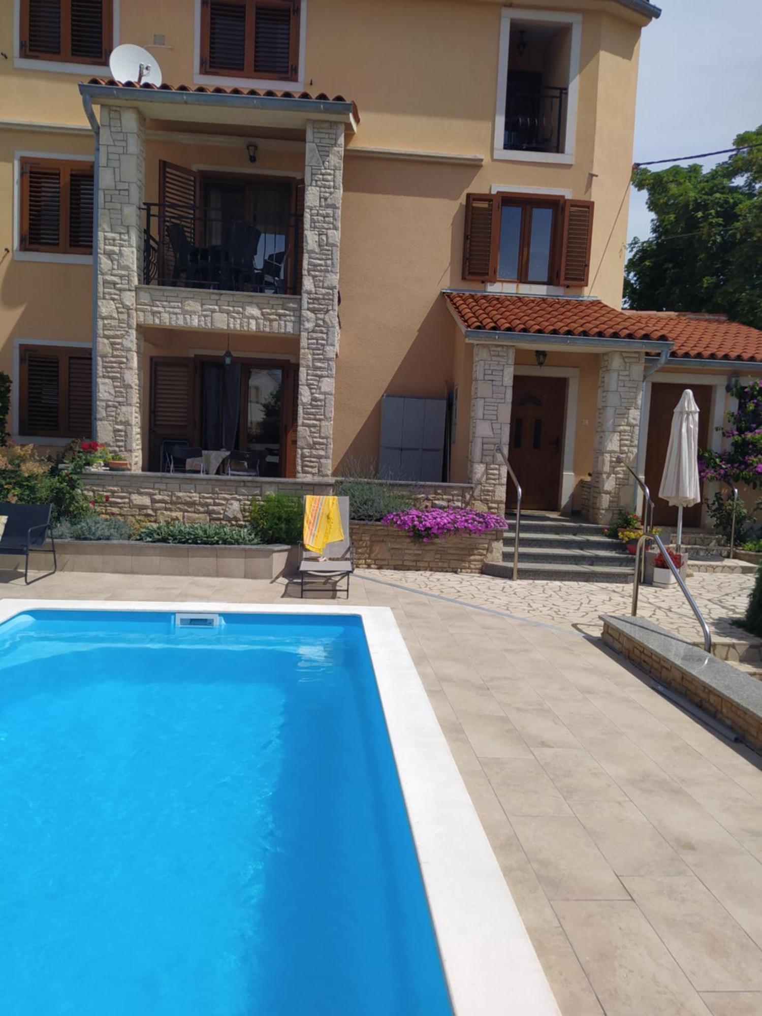 Villa Krasa Sea View Apartmants With Pool Ližnjan Zewnętrze zdjęcie