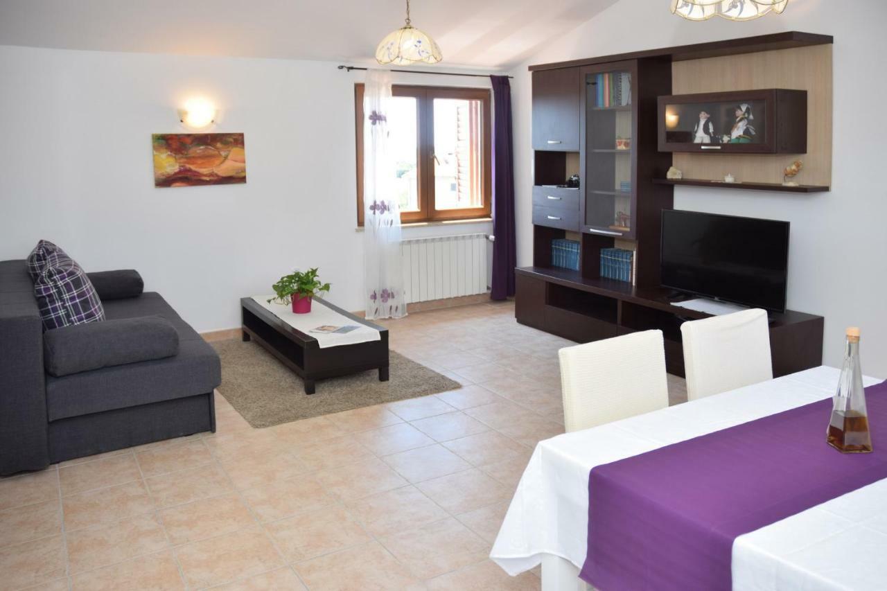 Villa Krasa Sea View Apartmants With Pool Ližnjan Zewnętrze zdjęcie