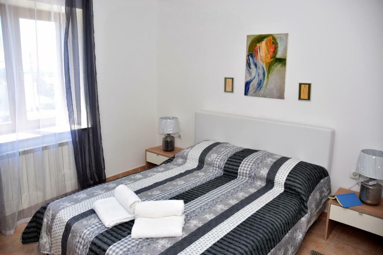 Villa Krasa Sea View Apartmants With Pool Ližnjan Zewnętrze zdjęcie